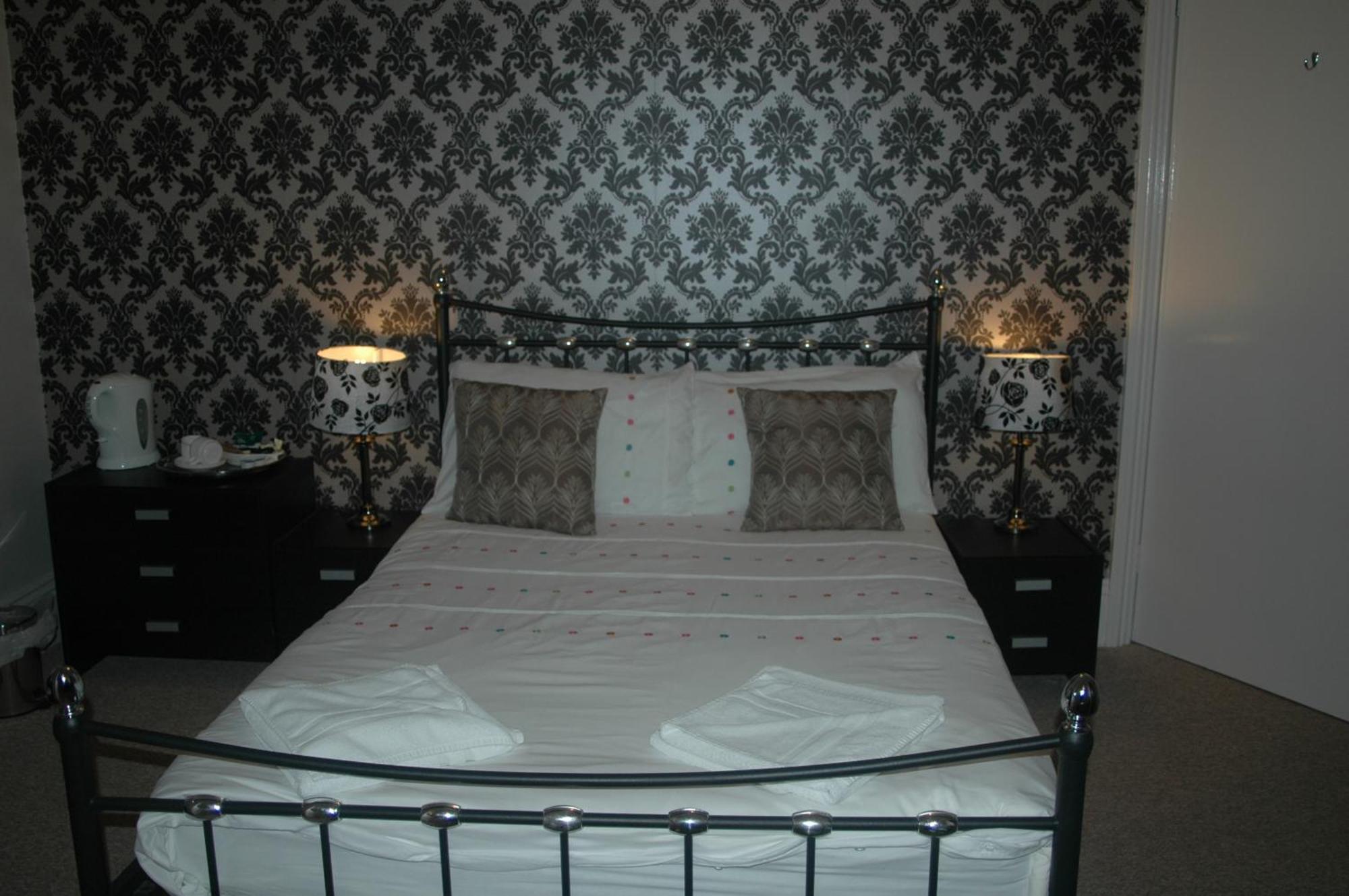 Somerton Lodge (Adults Only) Shanklin Exteriör bild